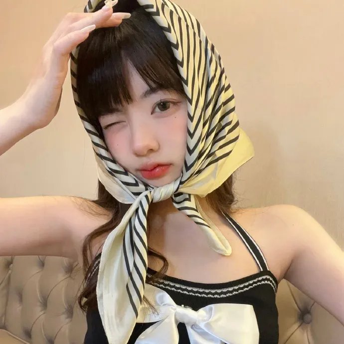 家有蛇仙美貌妻